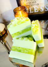 Load image into Gallery viewer, Apple Honey Champagne Bath Soap