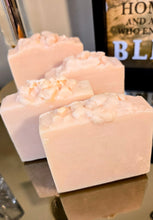 Load image into Gallery viewer, Dreamy White Orchid Bath Soap